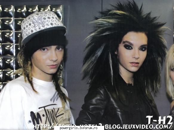 Pictures with the sweet twins in this world.:> - ZoOzOle - Gemenii Kaulitz