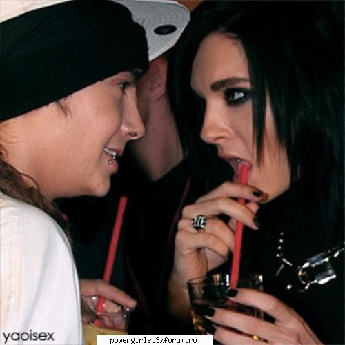 Pictures with the sweet twins in this world.:> - ZoOzOle - Gemenii Kaulitz