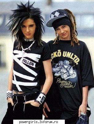 Pictures with the sweet twins in this world.:> - BuBu ,sunt asa de :X sa mai pui :X - Gemenii Kaulitz