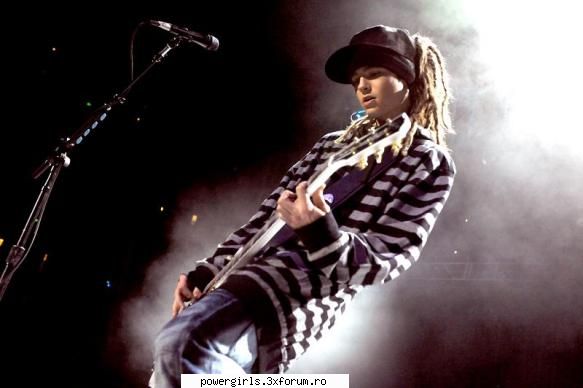 Tommytzu:> - CrEiOaNe"`"iNvIzIbIlE - Tom Kaulitz