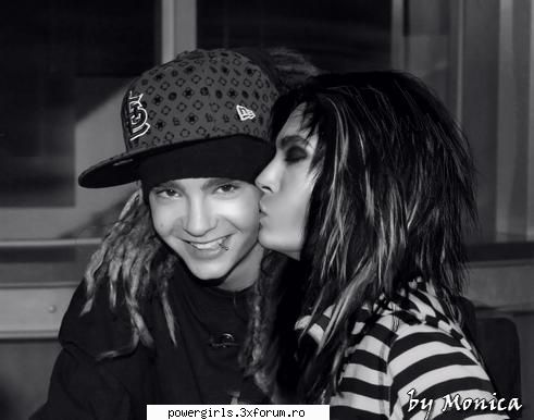 TwINCEST KaUlItZ - CrEiOaNe"`"iNvIzIbIlE - Gemenii Kaulitz